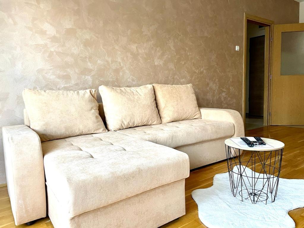 Naki Apartmani Podgorica Zewnętrze zdjęcie